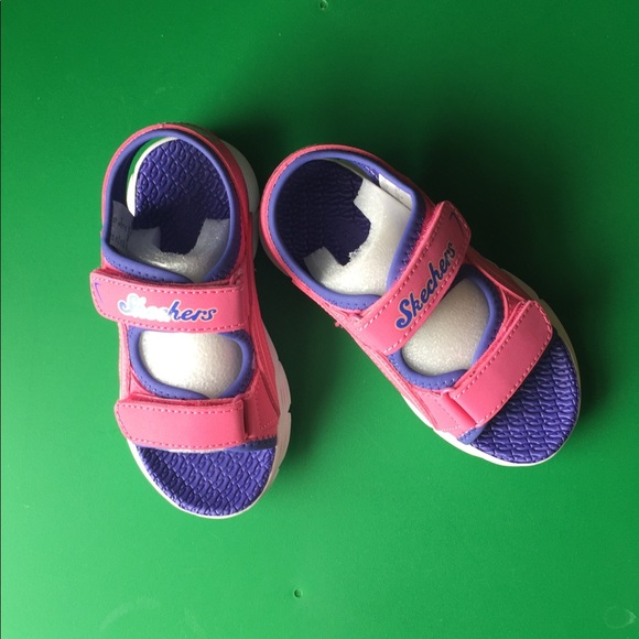 Skechers toddler Girl pink and Purple Sandal - Picture 4 of 7